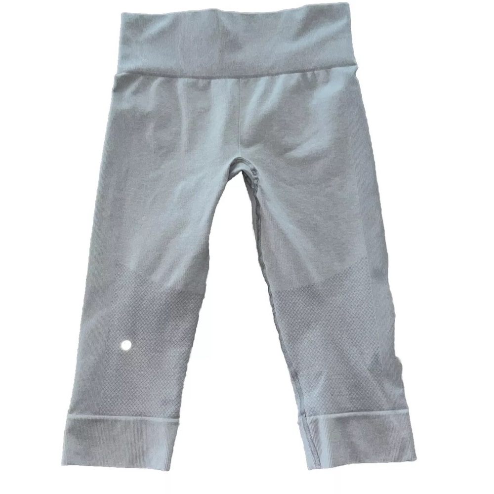 Lululemon Ebb In The Flow Street Ebb Flow Seamless Compression Crop Pants 6